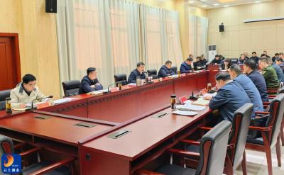 吴涛主持召开县委常委会会议