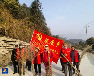 【清洁家园在行动】党建红引领整治热 常态化绘就宜居图