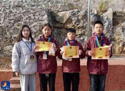 通山县北大邦东升学校：赛场竞锋芒，韶华绽光彩！