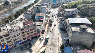 【民声里的幸福答卷】V视丨通了路 安了心 暖了情——洪港镇居民收到一份特别的“新年礼”