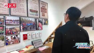 “回到田野，守望故乡。"在襄阳这片浸润着荆楚文化与汉水文明的土地上，有这样一群人，他们二十年深耕不辍，在民间文化的田野上，捡拾文明碎片、传承历史根脉，成为守护地方文化记忆的重要力量。他们就是襄阳拾穗者民间文化工作群。从最初的团队成员，到现任理事长，颜拥军带领团队成员走进深山、踏足乡村，用脚步丈量褰阳文化脉络，守望历史传承。