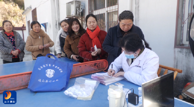 V视丨“两癌”筛查送进村 惠民政策暖人心