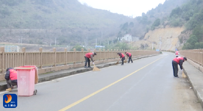 【清洁家园在行动】V视丨燕厦乡开展清洁家园活动 守护富水湖生态之美