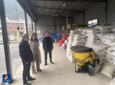 保畅通，通山公路全力应对雨雪冰冻天气  