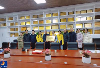 县实验中学2025年“中华魂”主题读书征文演讲活动喜获佳绩