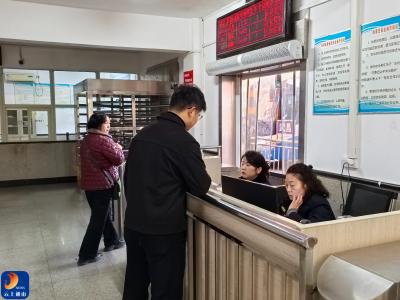 春节我在岗丨县交投奔阳公司：守护返程路 书写最美“敬业福”