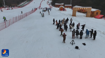 V视丨湖北省体教融合冬令营（通山站）踏春开启南国冰雪奇缘