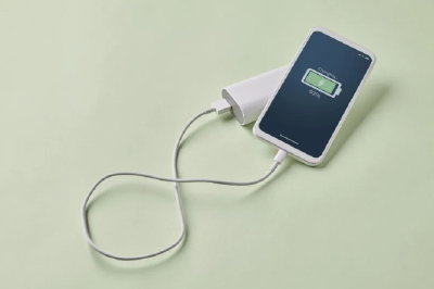 哪些油不能带上火车？铁路出行安全指南来了