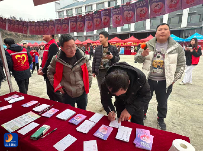 以山珍为媒 见证无数心动与欢喜 ——厦铺年货节相亲角圆满收官 