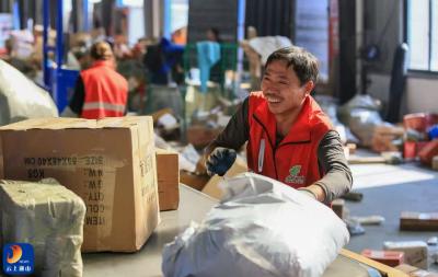新春走基层㊱丨“年味”中的坚守