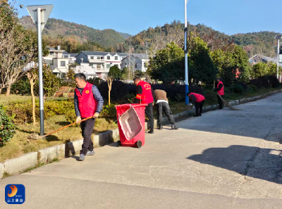 燕厦乡：党建引领扮靓燕厦 洁净迎新喜迎归乡