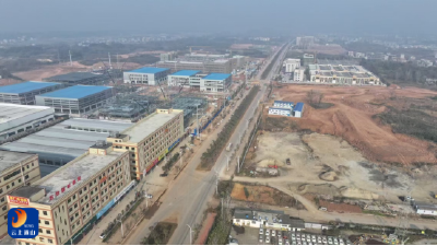 大路乡：干群团结一心将通山大道修成经济发展快车道