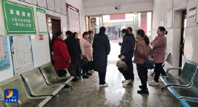 黄沙铺镇有序组织适龄妇女开展“两癌” 筛查工作 