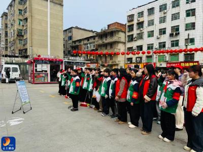 通山县实验小学开展学雷锋志愿服务活动