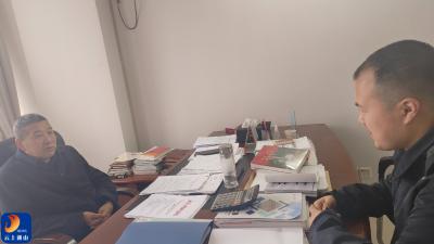 一对一谈心聚共识  心贴心携手促发展——县人社局扎实开展党外代表人士谈心谈话活动