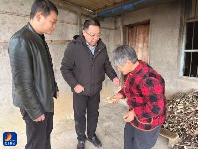 县委党校：学雷锋践初心 志愿服务暖乡村 