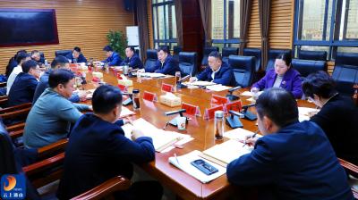 V视丨吴涛主持召开党政联席会议：以“只争朝夕、时不我待”的干劲   推动各项工作落地见效