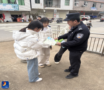 大畈镇：禁毒始于心 护苗践于行