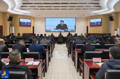 杨军在市安委会2026年度第三次全体会议上要求 压实责任狠抓落实 全面筑牢安全防线