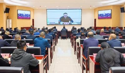 周锋在全市集中整治群众身边不正之风和腐败问题工作领导小组（扩大）会议上强调 坚持更高标准更严要求更实举措 全力推动集中整治取得更大成效 