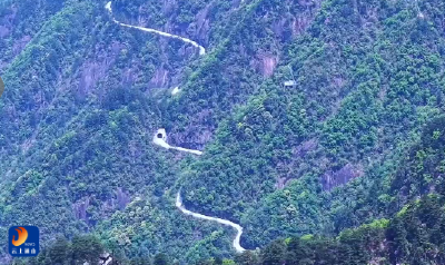 【飞“悦”通山⑦】通山全域旅游之九宫山挂壁公路