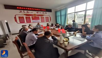 燕厦乡社区：党员先行勇担当 禁种铲毒筑平安