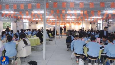 V视丨故乡里读《故乡》！“阅慢·阅读·阅通山”读书周分会场活动举行