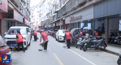 【清洁家园在行动】县卫健局开展爱国卫生月活动