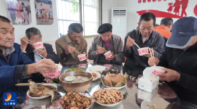 【民声里的幸福答卷】 V视丨暖心！杨狮坑村幸福食堂开业 三餐暖食守护“夕阳红”