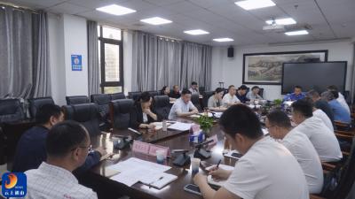 V视丨县领导调研督导城区“断头路”“小游园”项目建设