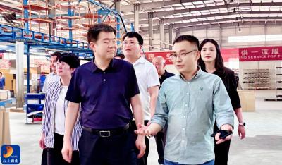 吴涛率队赴渝精准招商 为通山高质量发展觅新机