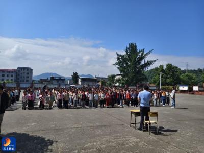 法治教育进校园 安全护航助成长——寺下小学开展法治安全专题讲座