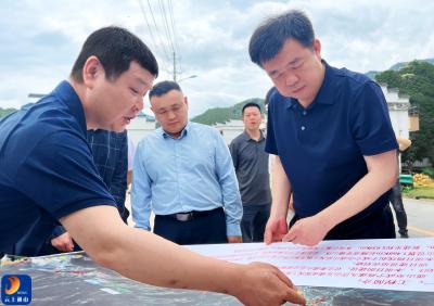 吴涛 王功辉调研督导全县交通重点项目建设： 以交通项目大提速助推县域经济大发展