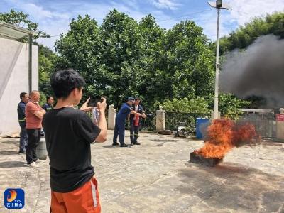 通山县消防救援局：深入矿业企业开展消防安全专项培训