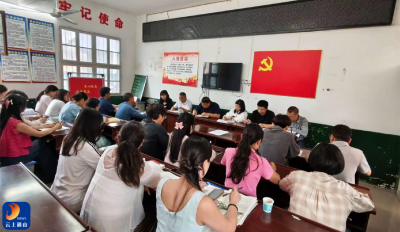 黄沙铺镇中学教联体开展九年级中考备考专题研讨活动