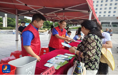 县城管执法局：垃圾分类一小步，低碳生活一大步