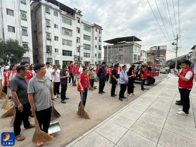 【清洁家园在行动】洪港镇：开展汛期雨后“清淤焕城”集中整治行动 