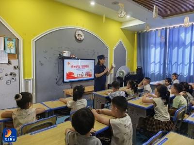 县消防救援局：开展暑期托管班消防安全培训