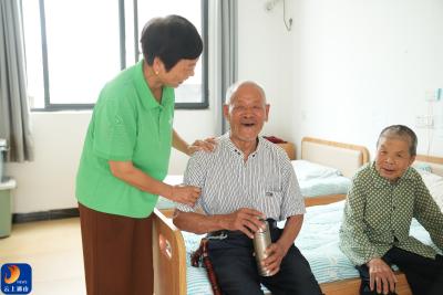 湖北通山：医养结合筑起山区养老幸福港