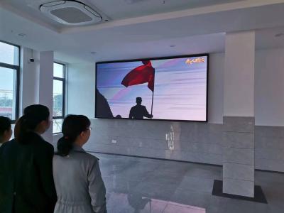 黄滩镇播放微视频“感人瞬间”引领青年责任担当