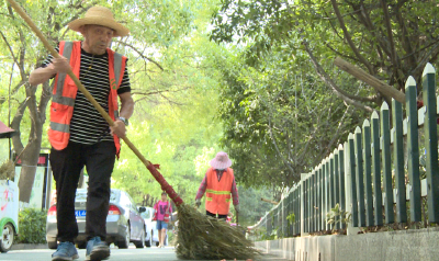 应城市环卫工人：不畏高温“烤”验   只为“扮靓”城市“颜值”