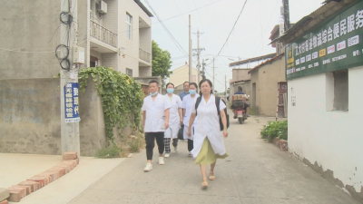 《深入学习贯彻党的二十届三中全会精神》 东马坊街道：“白衣帮帮团”助力“行走的医院”全覆盖