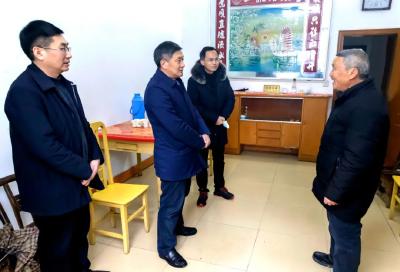 春节临近 安陆市领导分赴各地走访慰问送温暖