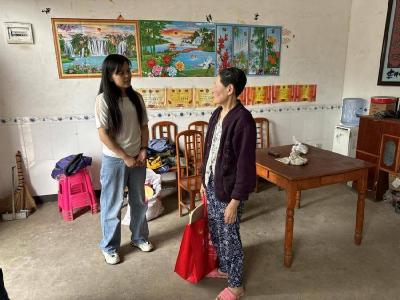安陆市棠棣镇：“六一”关爱困难少年儿童