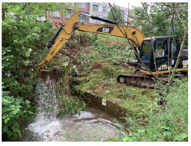 安陆市孛畈镇：清障除淤 确保渠道供水畅通