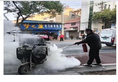 安陆市府城街道中山社区：社区消防车“救早灭小”发挥大作用