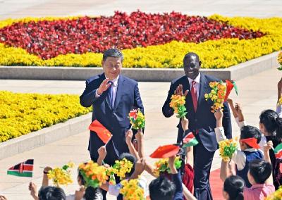 习近平同肯尼亚总统鲁托会谈