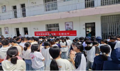 安陆市李店镇卫生院进校园开展世界无烟日宣传活动