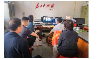 安陆市接官乡开展禁毒警示教育观影活动