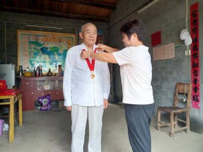 安陆市李店镇新陈村：一枚勋章映照半世纪初心